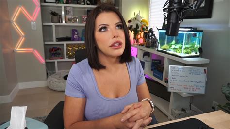 adriana chechik twitch|AdrianaChechik.